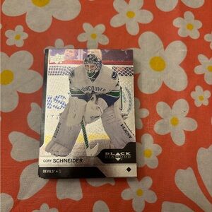 Upper Deck NHL Black Diamond Hockey 2013-14 Official Collectible Base Cards Set